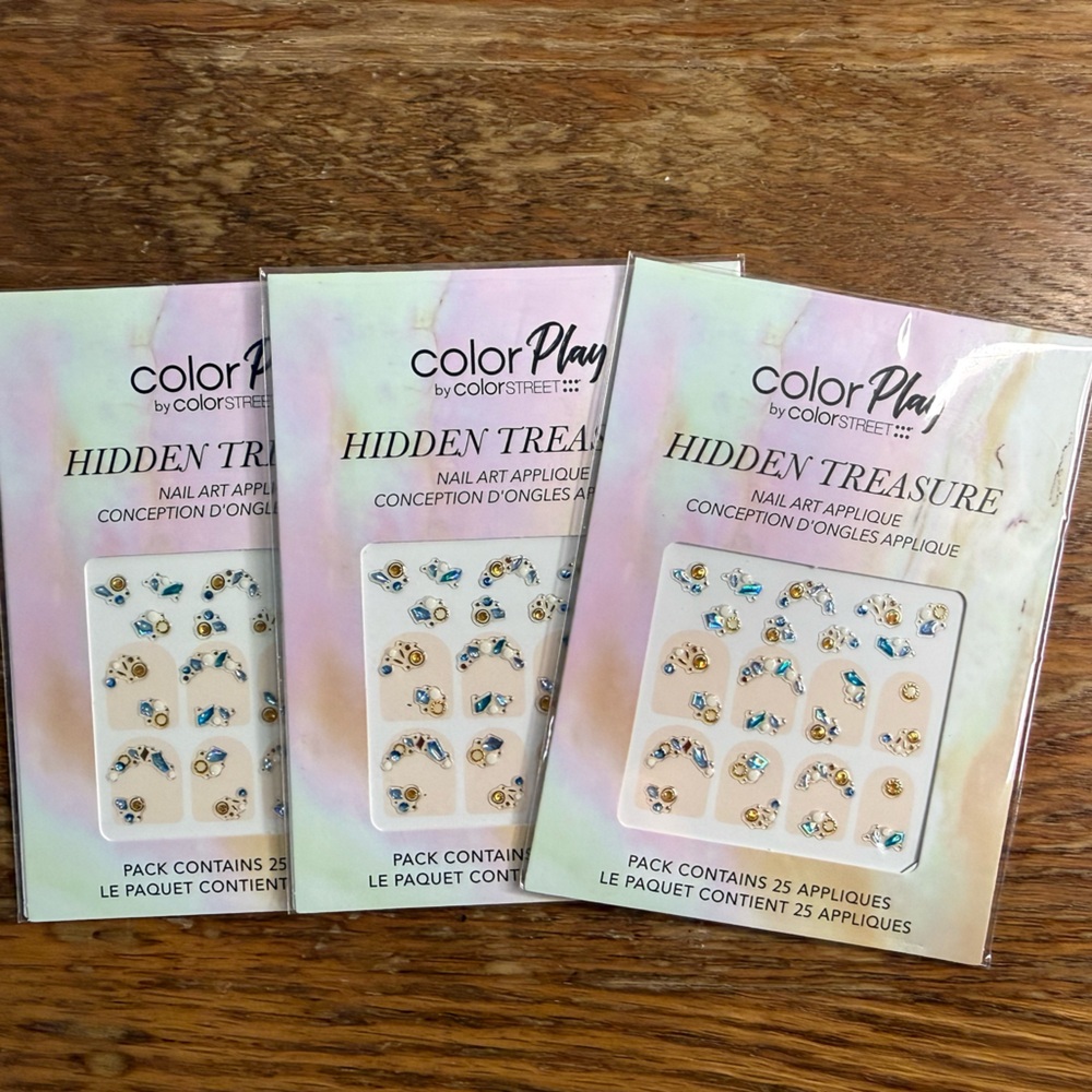 Color Street Mani Charms: Hidden Treasure